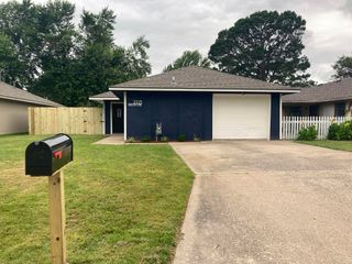 2225 Willow Lane, Miami, OK 74354