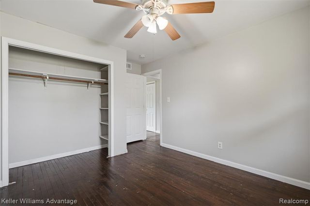48053 Harris Road, Belleville, MI 48111