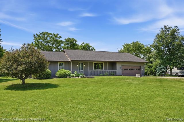 48053 Harris Road, Belleville, MI 48111