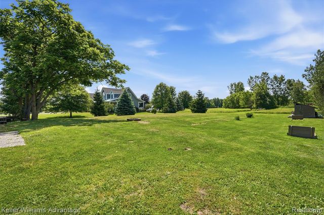 48053 Harris Road, Belleville, MI 48111
