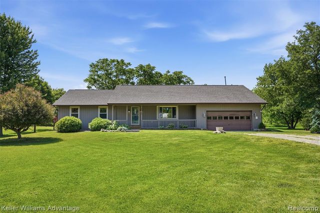 48053 Harris Road, Belleville, MI 48111