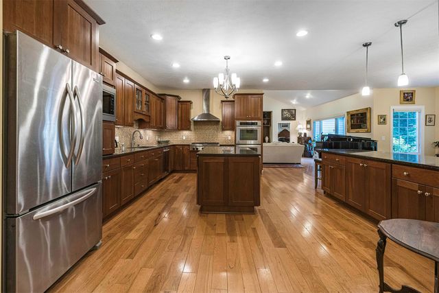 3588 SWAN LAKE Lane, Fairview, PA 16506