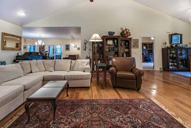 3588 SWAN LAKE Lane, Fairview, PA 16506