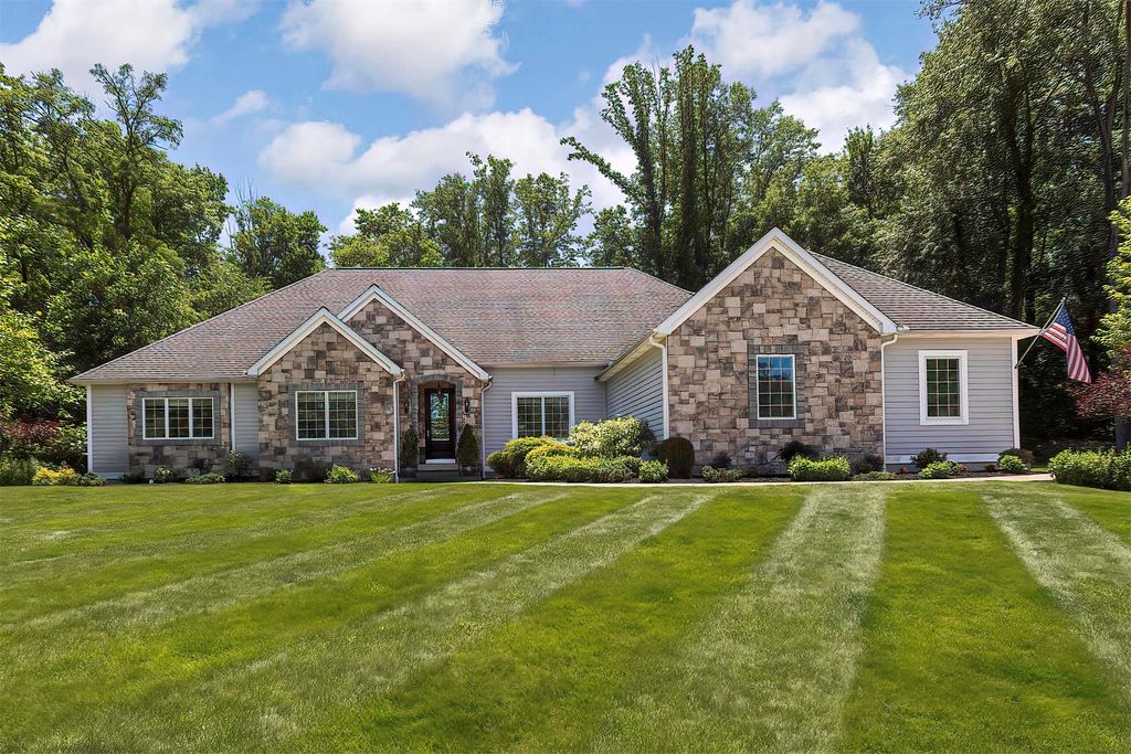 3588 SWAN LAKE Lane, Fairview, PA 16506