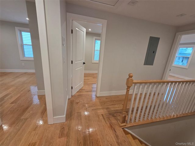 31 W Elizabeth Street 2, Tarrytown, NY 10591