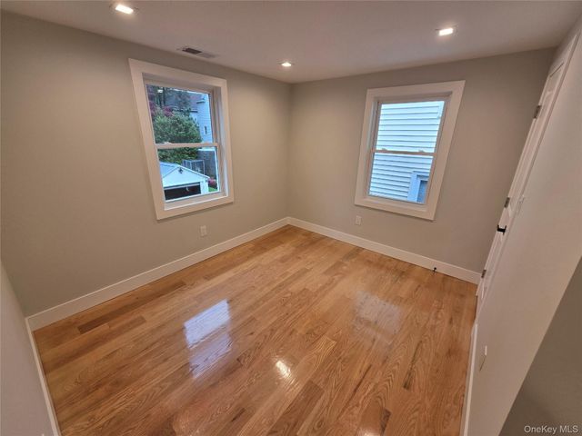31 W Elizabeth Street 2, Tarrytown, NY 10591