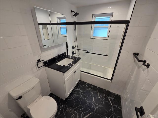 31 W Elizabeth Street 2, Tarrytown, NY 10591