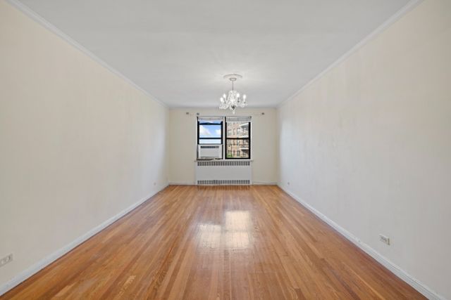 6787 Booth St Apt 5H, New York City, NY 11375