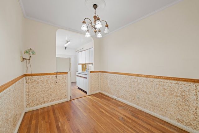 6787 Booth St Apt 5H, New York City, NY 11375