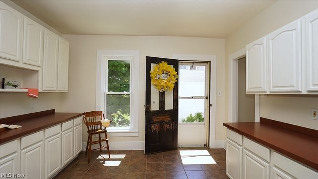 81 W Marion Street, Doylestown, OH 44230