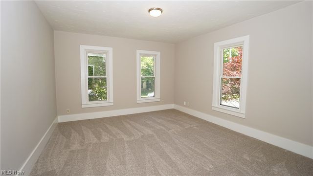 81 W Marion Street, Doylestown, OH 44230