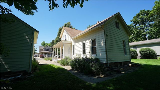 81 W Marion Street, Doylestown, OH 44230