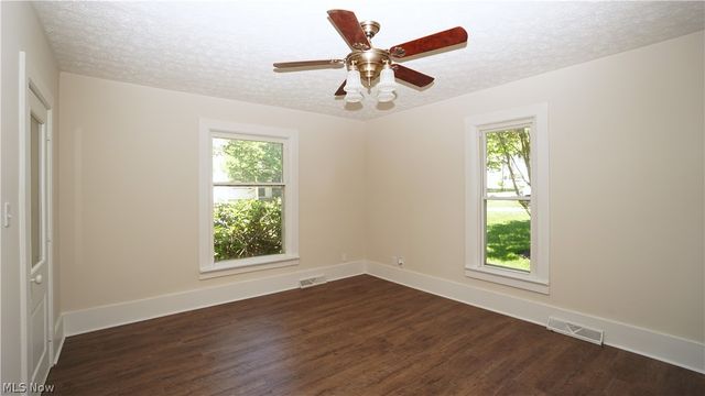 81 W Marion Street, Doylestown, OH 44230