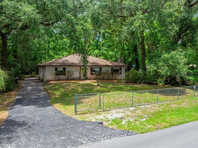 495 & 499 N ROBIN HOOD ROAD, Inverness, FL 34450