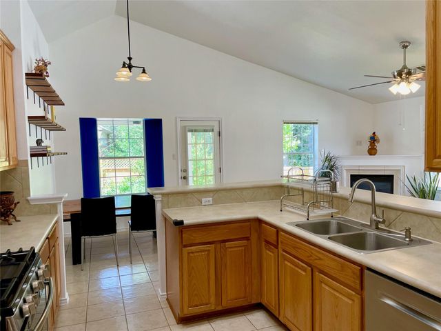 2904 Belgrave Falls LN, Austin, TX 78748
