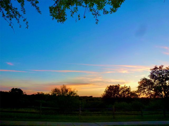 2904 Belgrave Falls LN, Austin, TX 78748