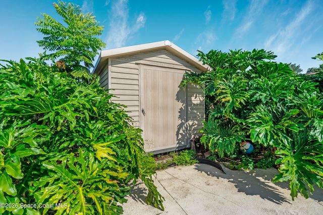 1627 Candle Court, Titusville, FL 32796
