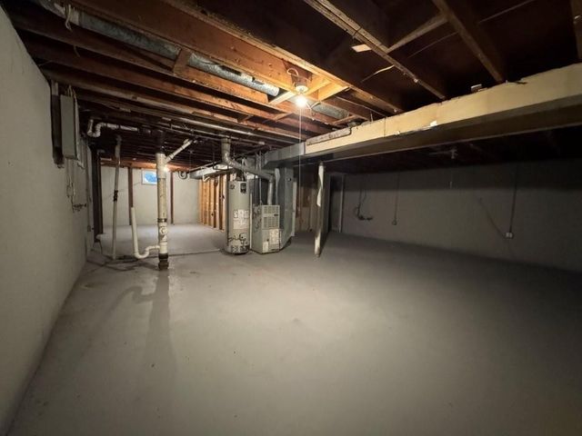 1113 N Swope Drive, Independence, MO 64056