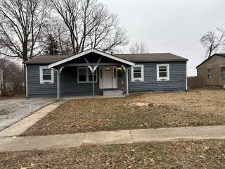 1113 N Swope Drive, Independence, MO 64056