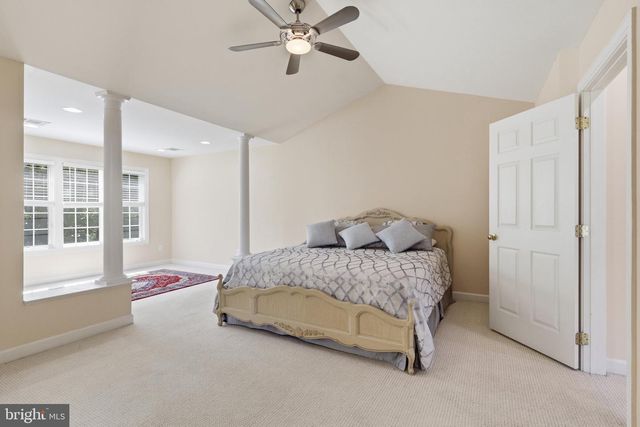 4530 FAIR VALLEY DR, Fairfax, VA 22033
