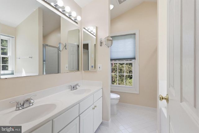 4530 FAIR VALLEY DR, Fairfax, VA 22033