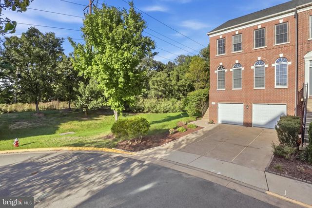 4530 FAIR VALLEY DR, Fairfax, VA 22033