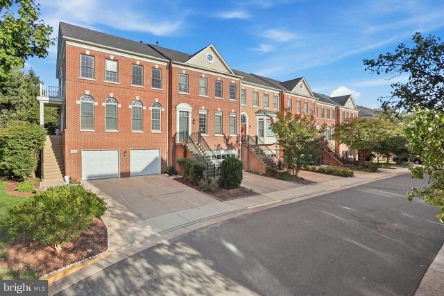 4530 FAIR VALLEY DR, Fairfax, VA 22033