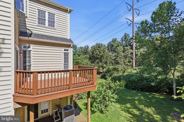 4530 FAIR VALLEY DR, Fairfax, VA 22033