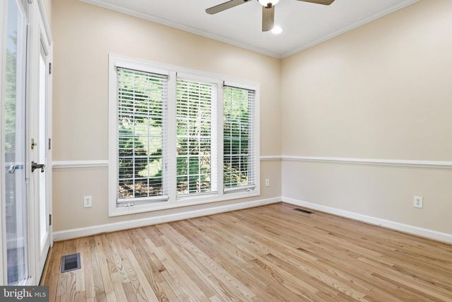 4530 FAIR VALLEY DR, Fairfax, VA 22033