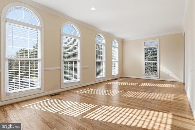 4530 FAIR VALLEY DR, Fairfax, VA 22033