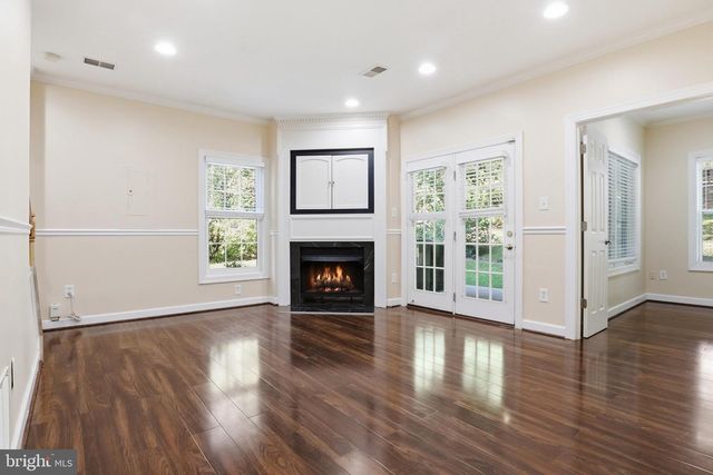 4530 FAIR VALLEY DR, Fairfax, VA 22033