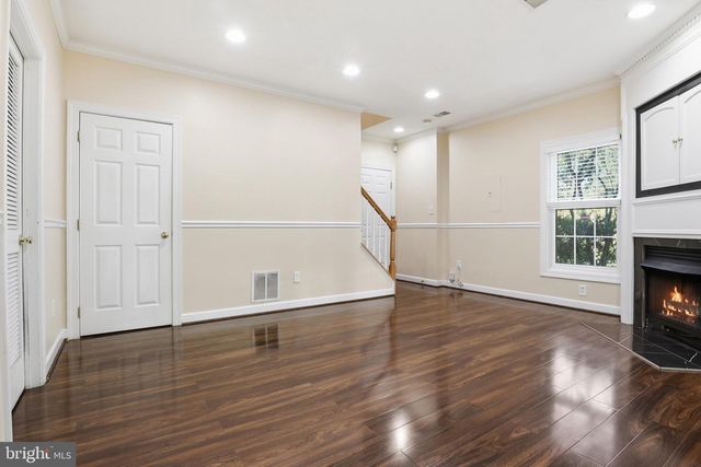4530 FAIR VALLEY DR, Fairfax, VA 22033