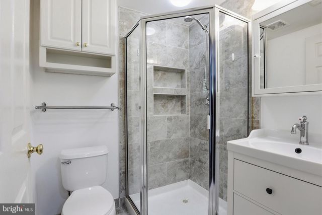 4530 FAIR VALLEY DR, Fairfax, VA 22033