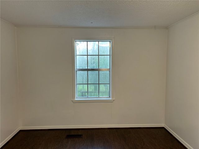 101 Campbell Road, Fayetteville, AR 72701