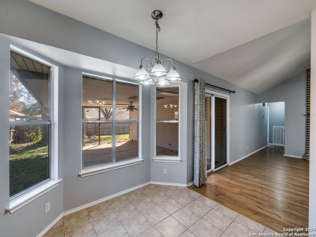 206 Meadowland, Universal City, TX 78148
