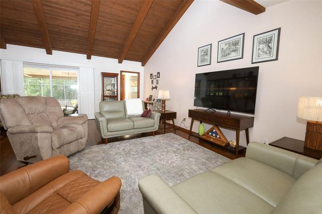 313 WHITE OAK DRIVE, Altamonte Springs, FL 32701