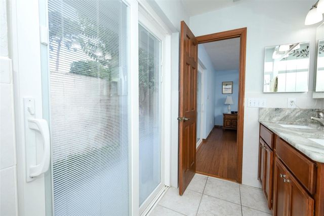 313 WHITE OAK DRIVE, Altamonte Springs, FL 32701