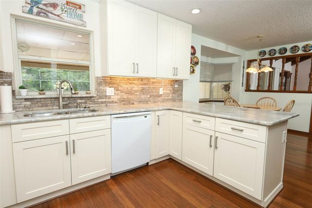 313 WHITE OAK DRIVE, Altamonte Springs, FL 32701