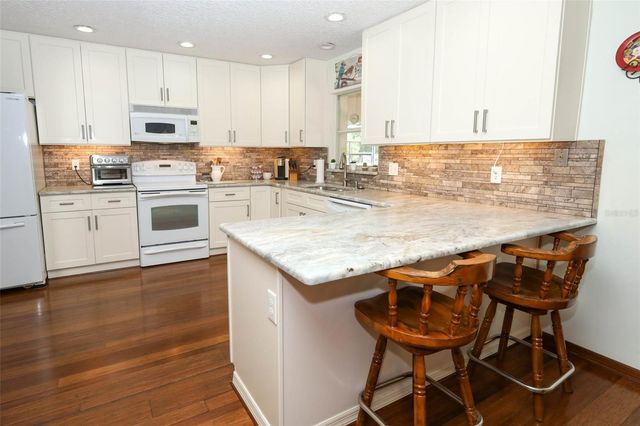 313 WHITE OAK DRIVE, Altamonte Springs, FL 32701