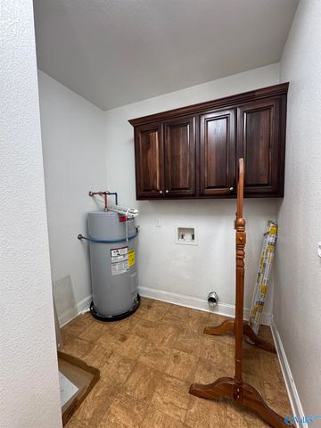 323 Woodall Lane, Scottsboro, AL 35768