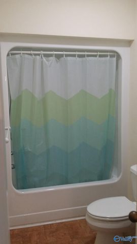 323 Woodall Lane, Scottsboro, AL 35768