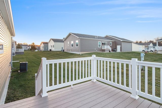 11765 Townsquare Blvd Drive, Rockford, MI 49341