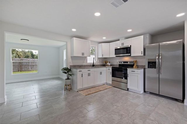 6840 RUNNEL DRIVE, New Port Richey, FL 34653