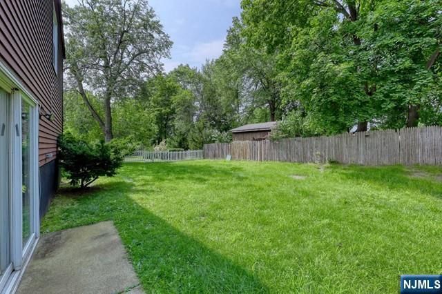 31 Garwood Road, Fair Lawn, NJ 07410