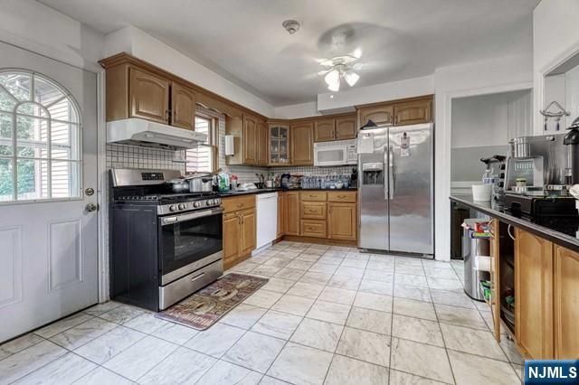 31 Garwood Road, Fair Lawn, NJ 07410