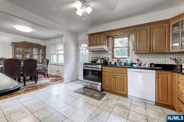 31 Garwood Road, Fair Lawn, NJ 07410