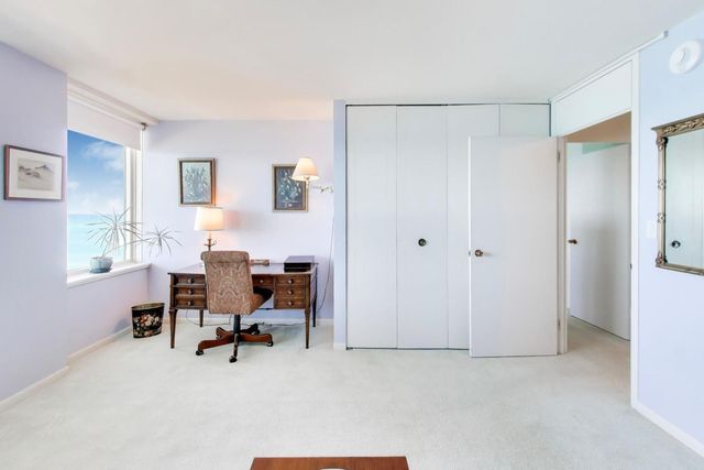 1630 N Sheridan Road 7K, Wilmette, IL 60091