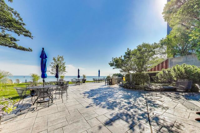 1630 N Sheridan Road 7K, Wilmette, IL 60091