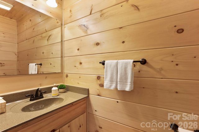 213 Big Valley Road, Pisgah Forest, NC 28768