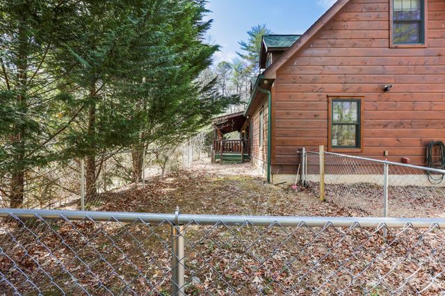 213 Big Valley Road, Pisgah Forest, NC 28768